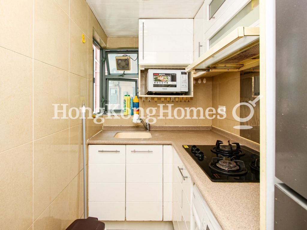 Kitchen — Queen's Terrace - Tower 01, Sheung Wan