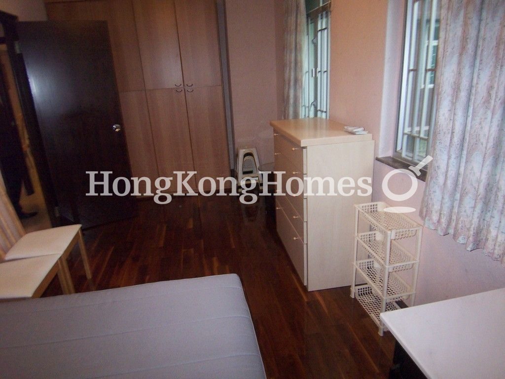 Master Bedroom — Taikoo Shing - Han Kung Mansion, Taikoo Shing