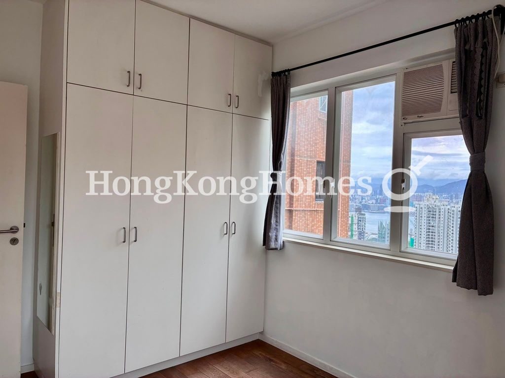 Master Bedroom — Tai Hang Terrace - Block B, Jardine's Lookout