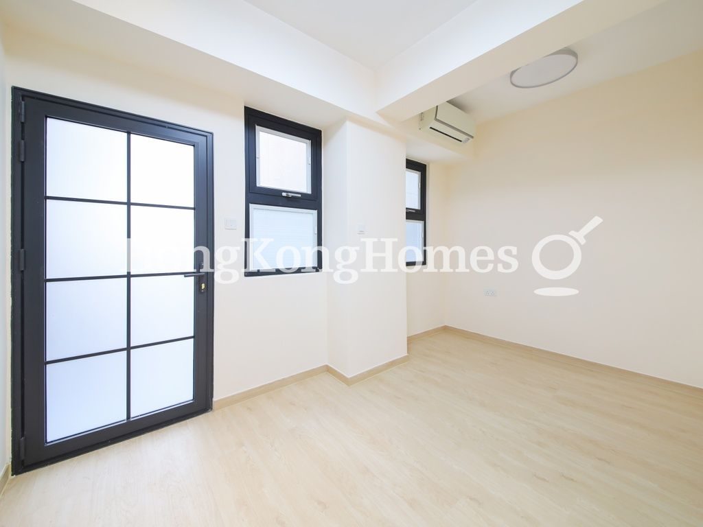 Family Room — Carble Garden, Mid-levels West