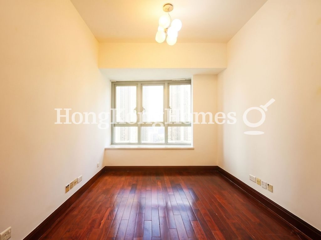 Master Bedroom — The Harbourside - Tower 2, Tsim Sha Tsui