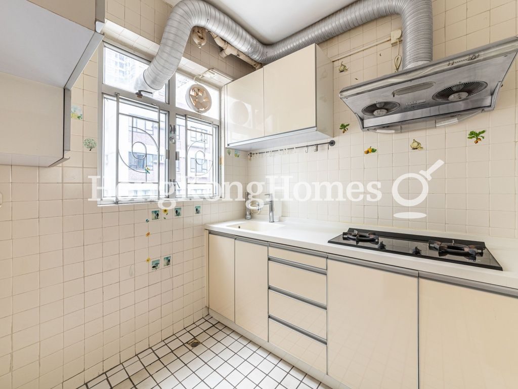 Kitchen — Sherwood Court, Mid-levels West