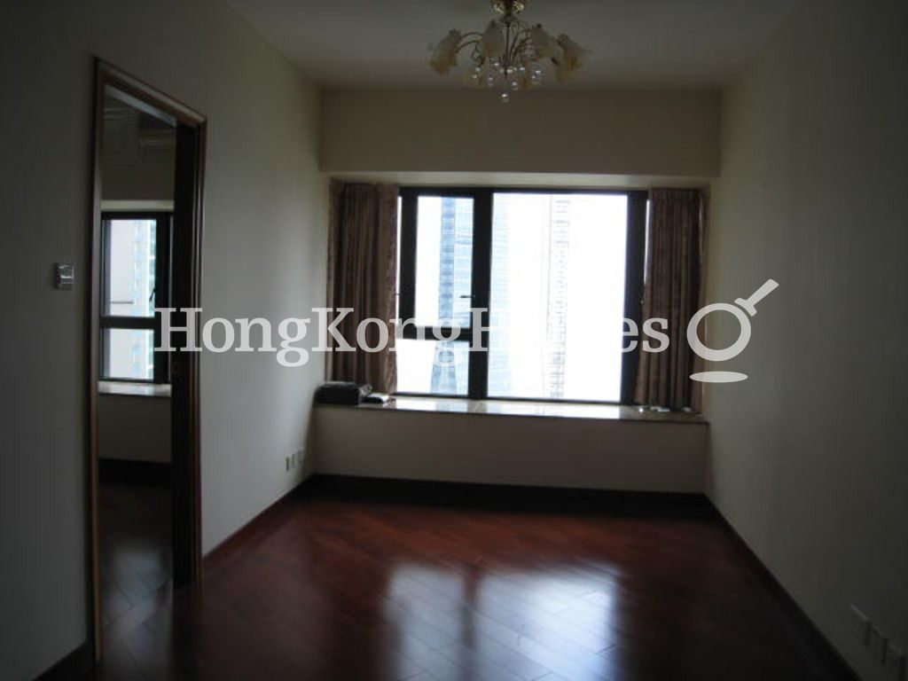 Living and Dining Room — The Arch - Block 2 (Star Tower), Tsim Sha Tsui