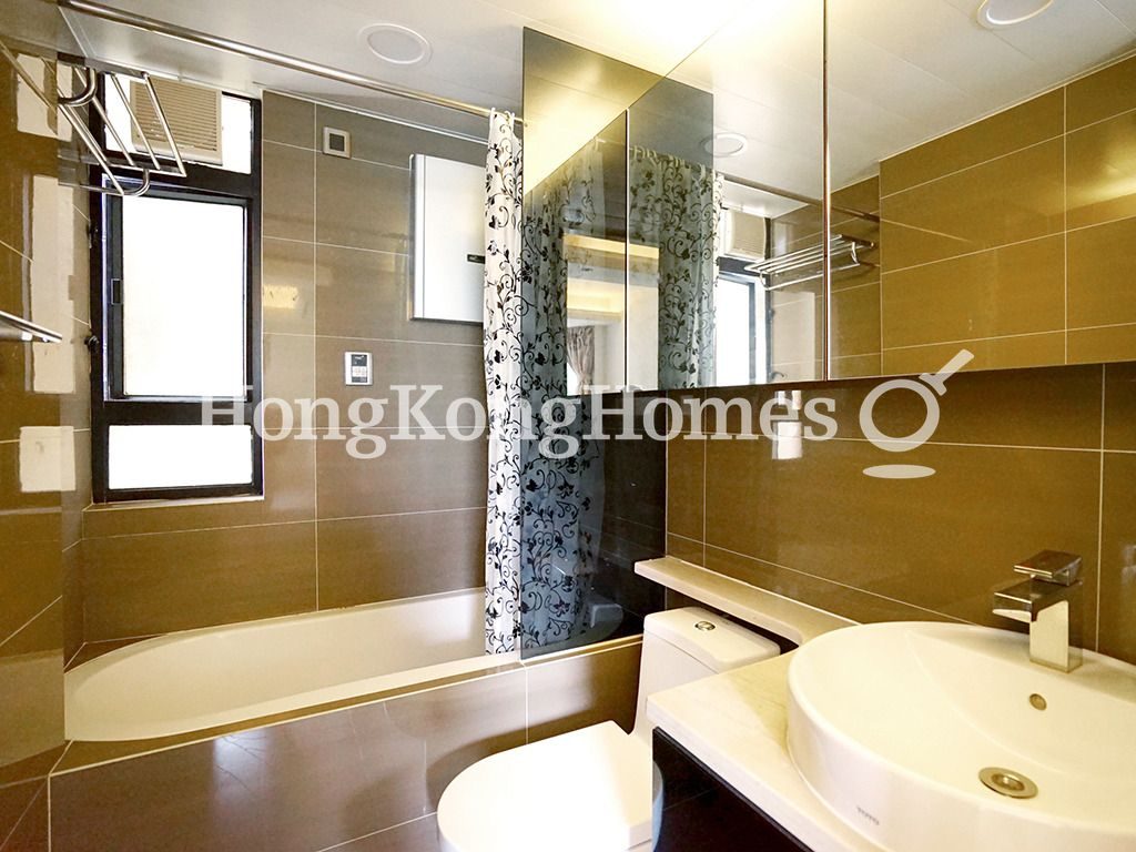 Master Bathroom — Ronsdale Garden - Block 1, Tai Hang
