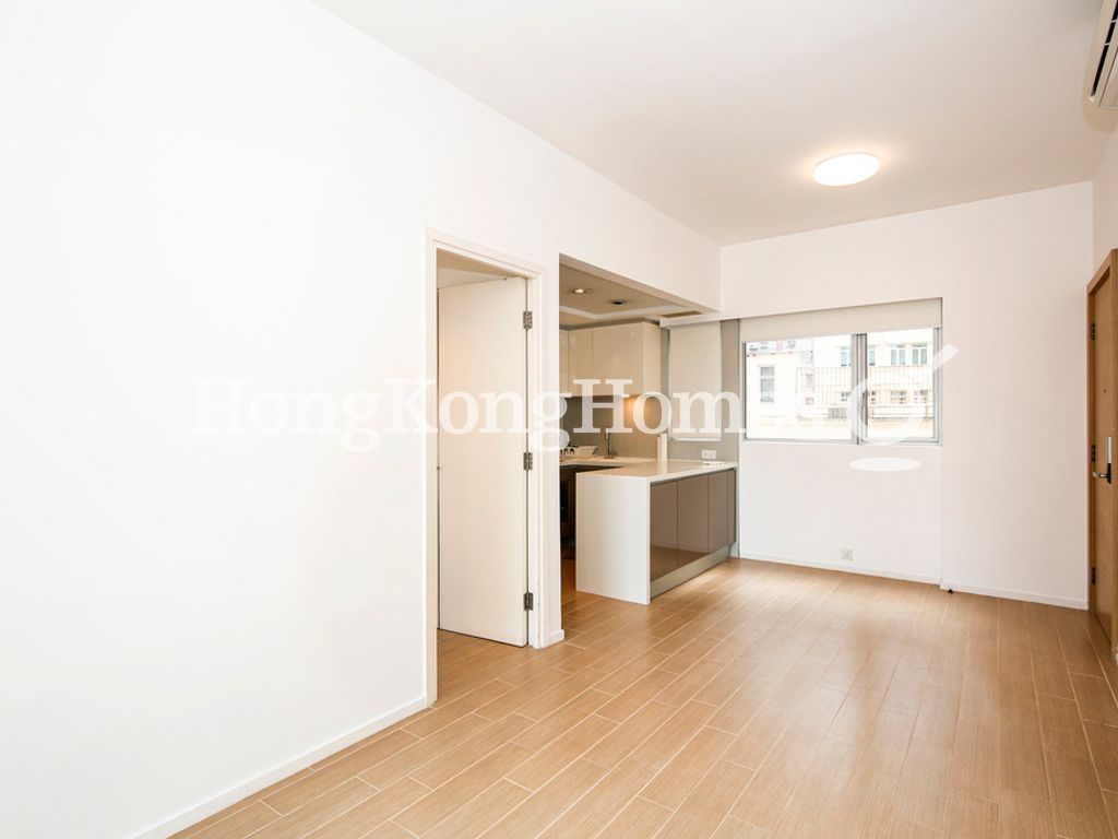 Living and Dining Room — Soho 38, Mid-levels West