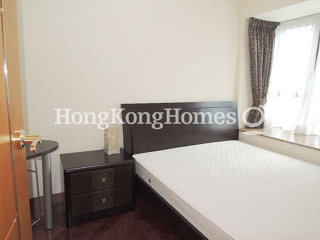 Master Bedroom — The Arch - Block 2 (Star Tower), Tsim Sha Tsui