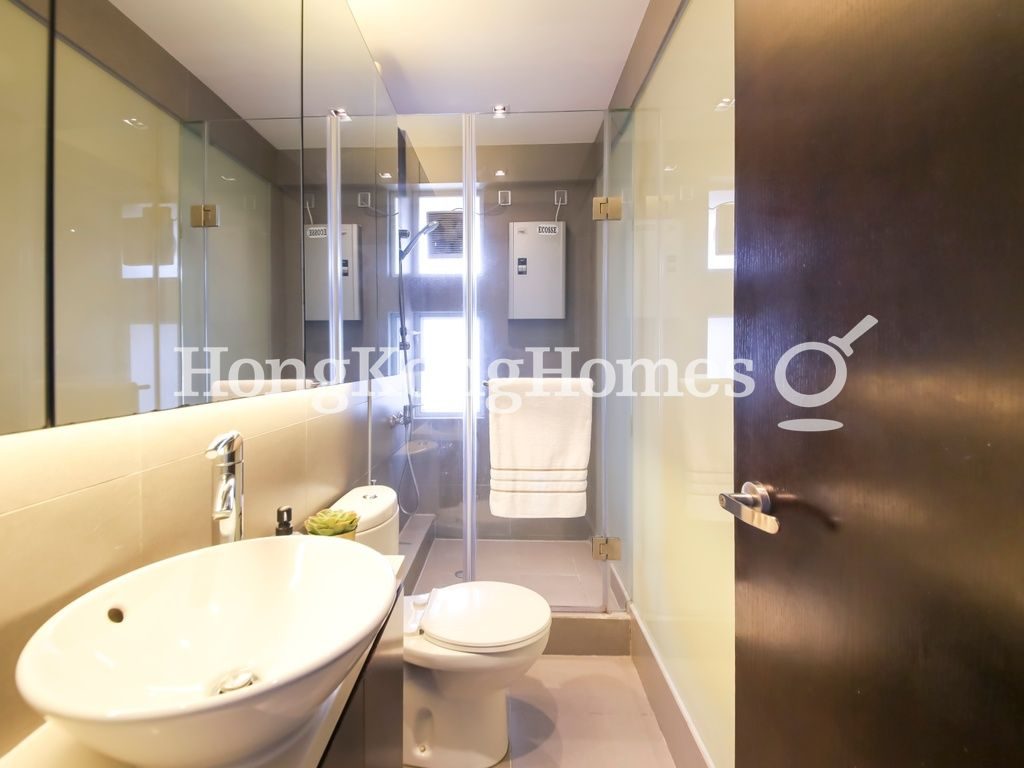 Guest Bathroom — Igloo Residence, Happy Valley