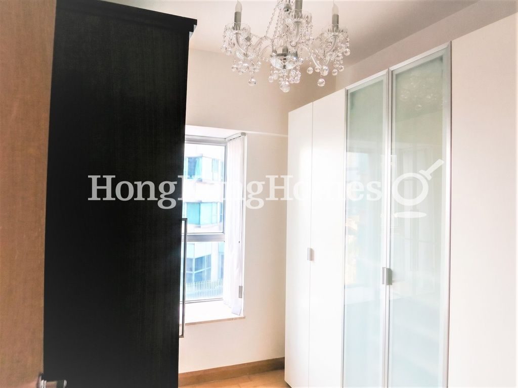 Third Bedroom — 漾日居 - 第03座，尖沙咀