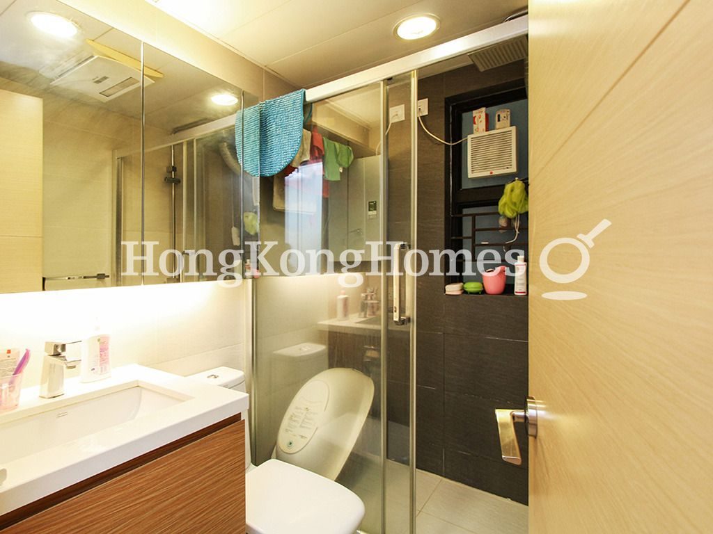 Guest Bathroom — Blessings Garden I, Mid-levels West