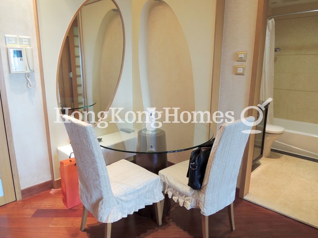 Living and Dining Room — The Arch - Block 2 (Star Tower), Tsim Sha Tsui