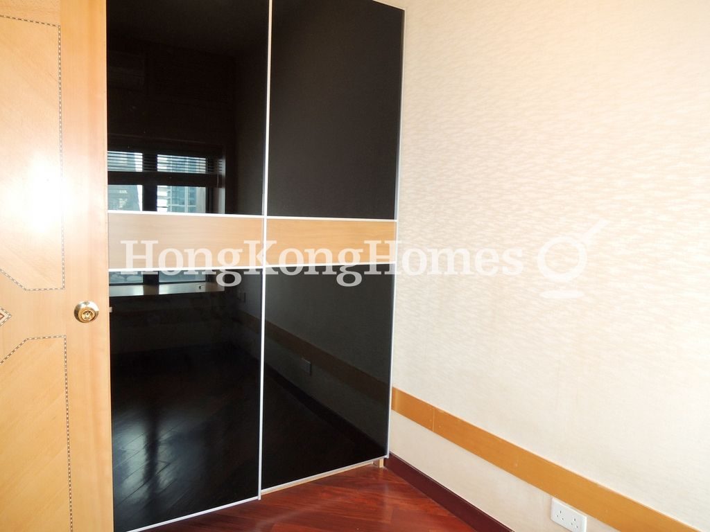Master Bedroom — The Arch - Block 2 (Star Tower), Tsim Sha Tsui