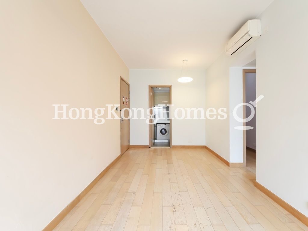 Living and Dining Room — Island Crest - Tower 1, Sai Ying Pun