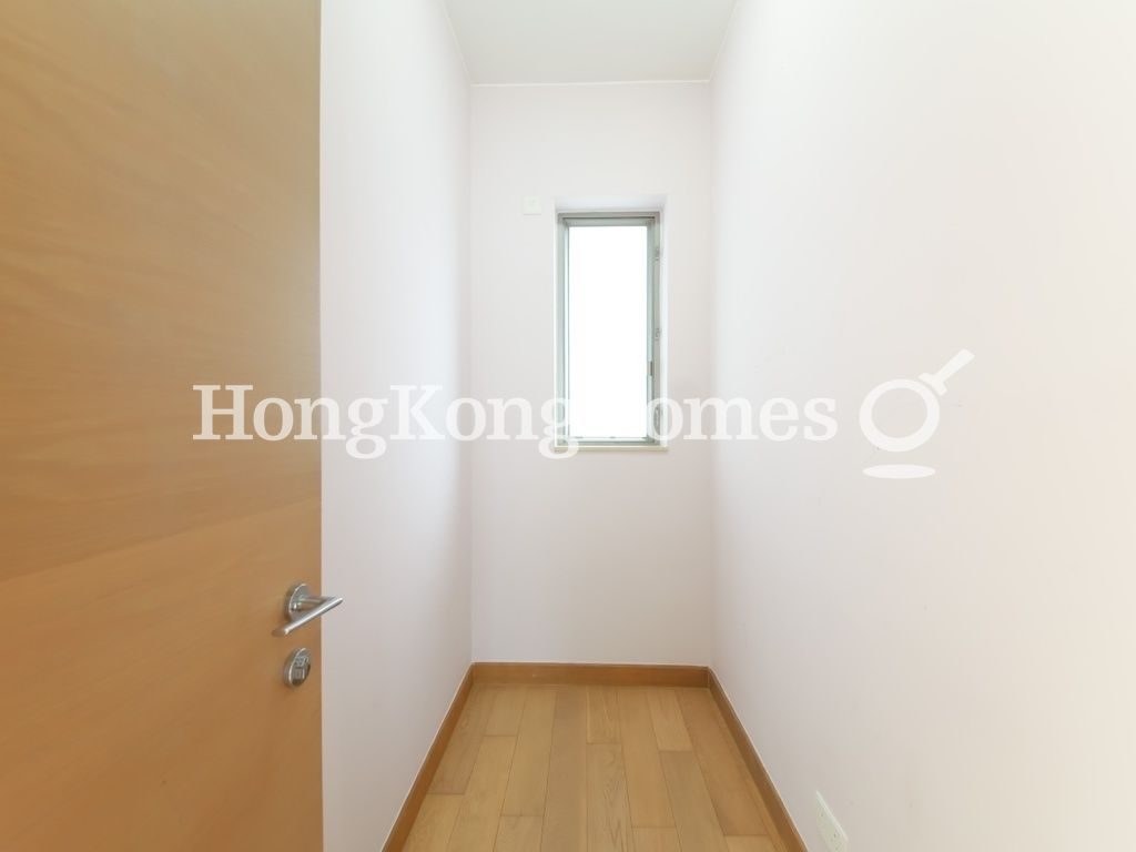 Maid's Room — Island Crest - Tower 1, Sai Ying Pun