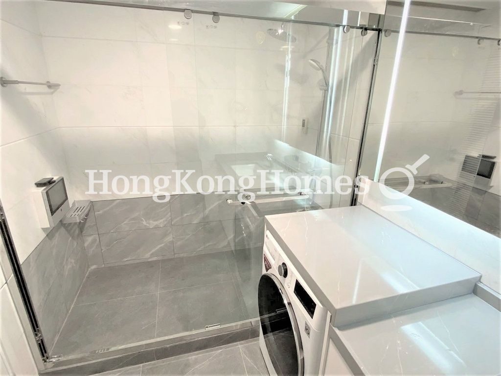 Bathroom — Residence Bel-Air - Phase 06 - Bel-Air No. 8, Tower 2, Pokfulam