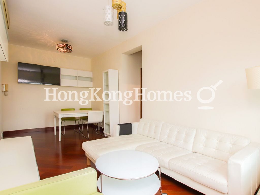 Living and Dining Room — The Arch - Block 1A (Sun Tower), Tsim Sha Tsui