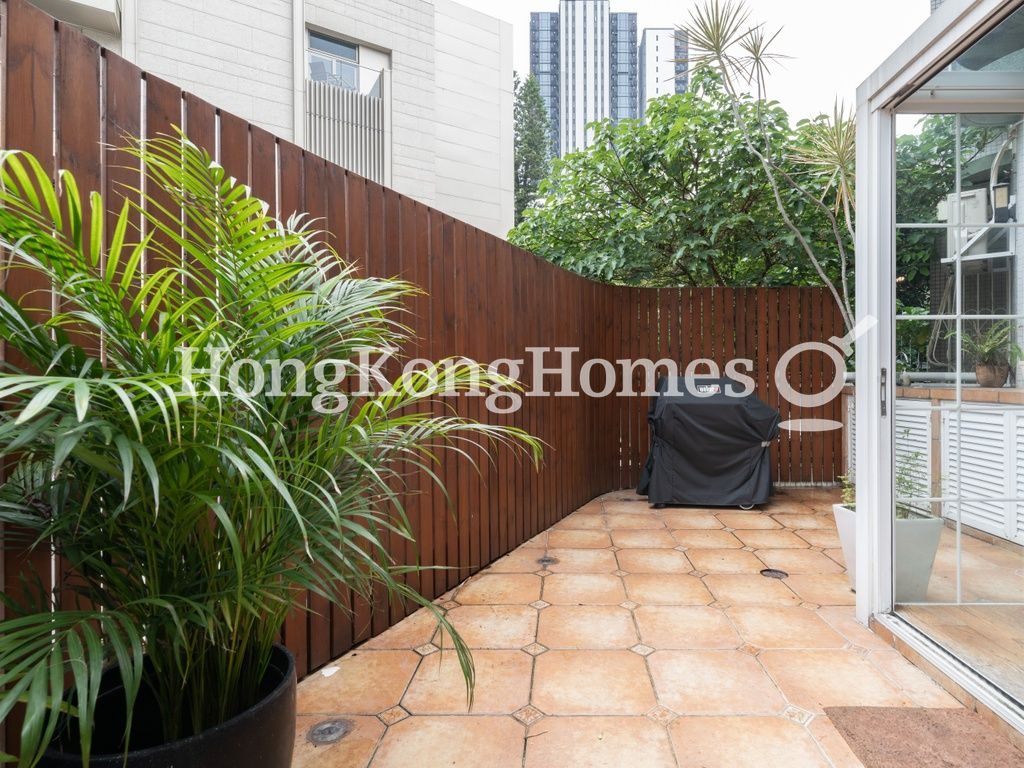 Private Terrace off Living & Dining Room — Albany Court, Pokfulam