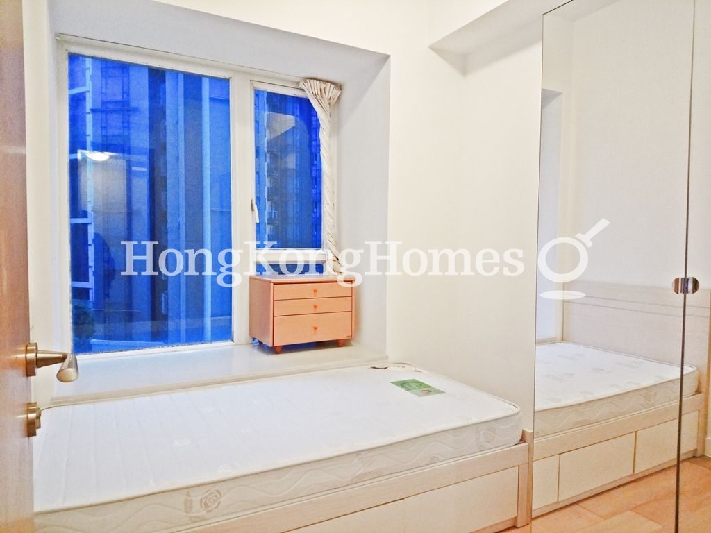 Second Bedroom — Island Lodge, North Point