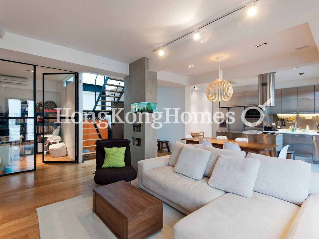 Living and Dining Room — Full View Court, Happy Valley
