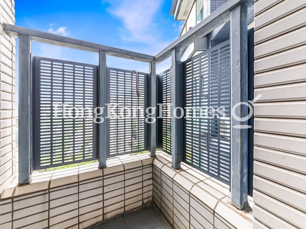 Balcony off Maid's Room — Residence Bel-air - Phase 01, Tower 01, Pokfulam
