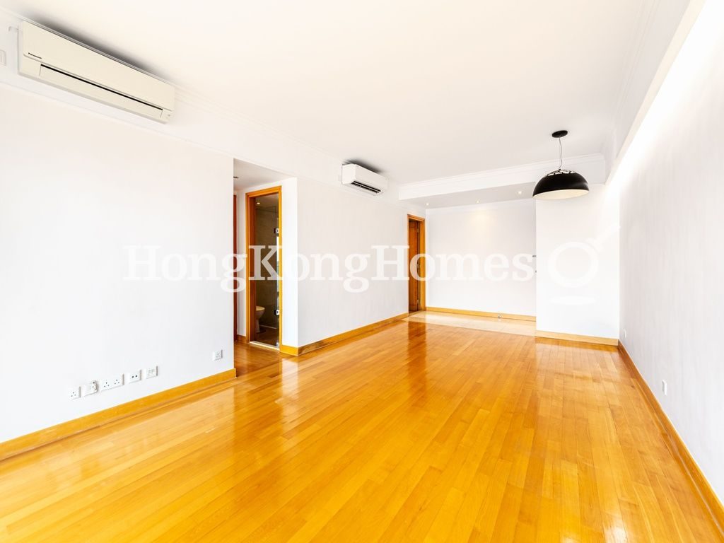 Living and Dining Room — Residence Bel-air - Phase 01, Tower 01, Pokfulam