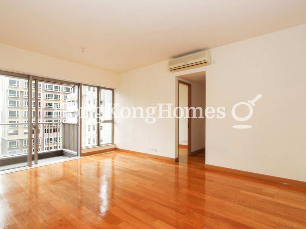 Living and Dining Room — Island Crest - Tower 1, Sai Ying Pun