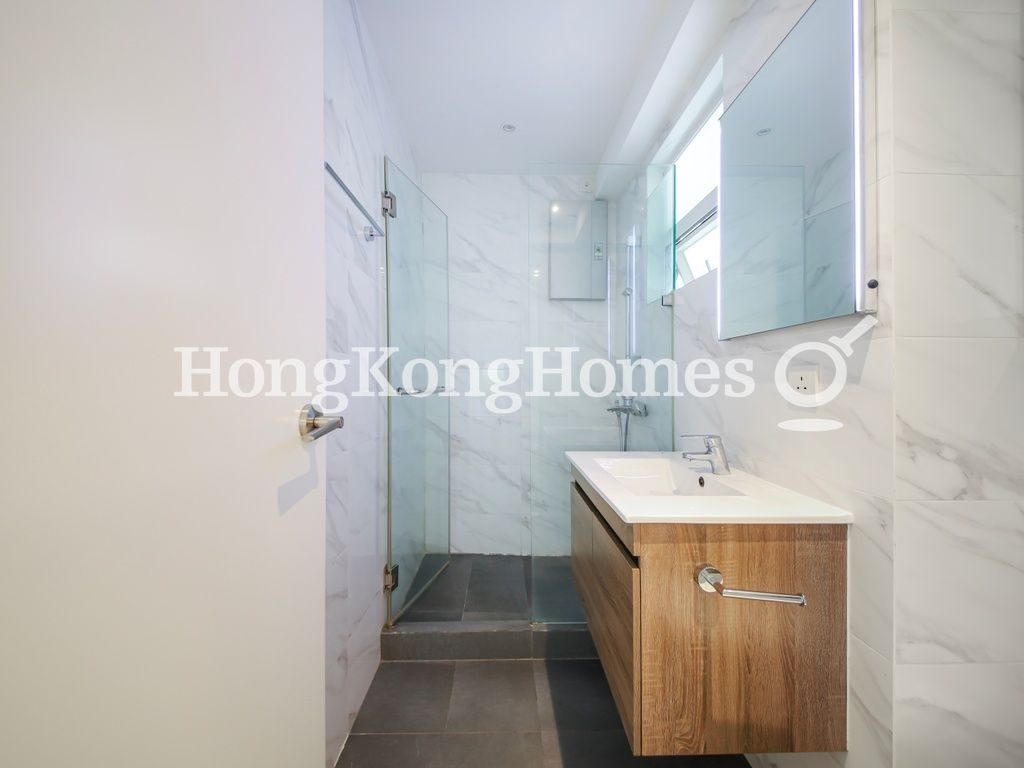 Guest Bathroom — Grand Court, Happy Valley
