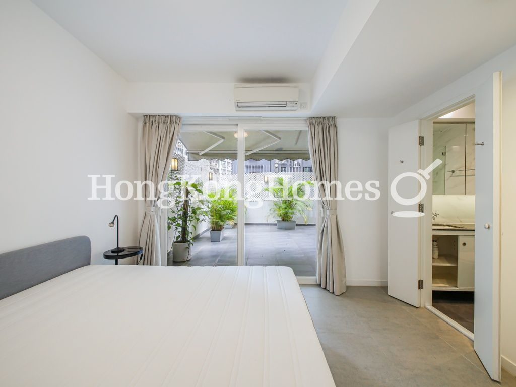 Master Bedroom — Grand Court, Happy Valley