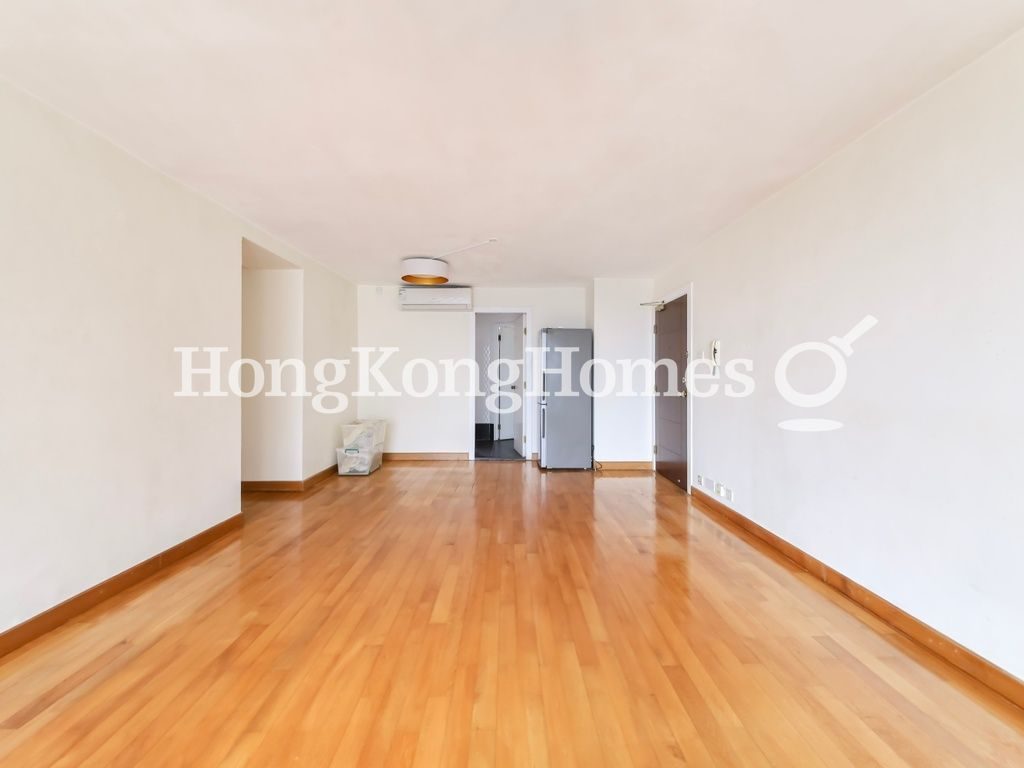 Living and Dining Room — Grand Deco Tower, Tai Hang