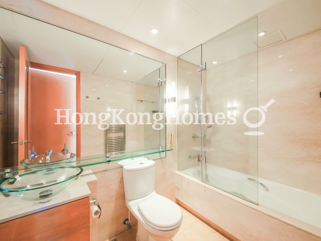 Master Bathroom — Residence Bel-air - Phase 02, South Tower 01, Pokfulam