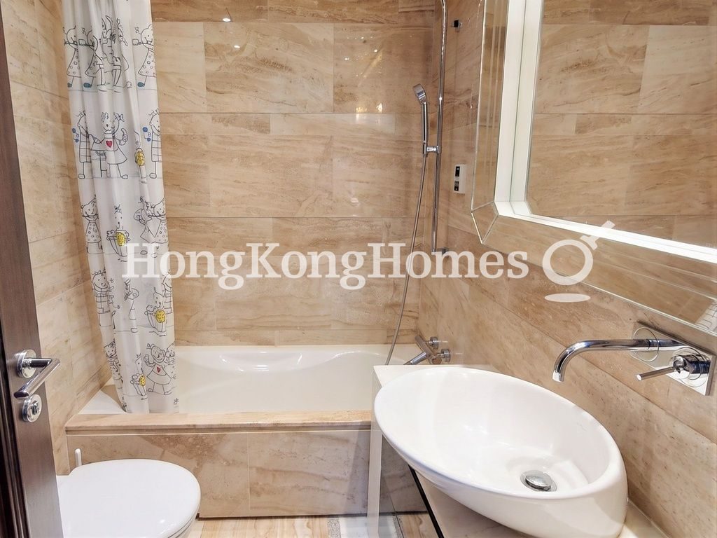 Guest Bathroom — 半山壹號-第二期-富甲半山-半山徑 23 號，何文田窩打老道