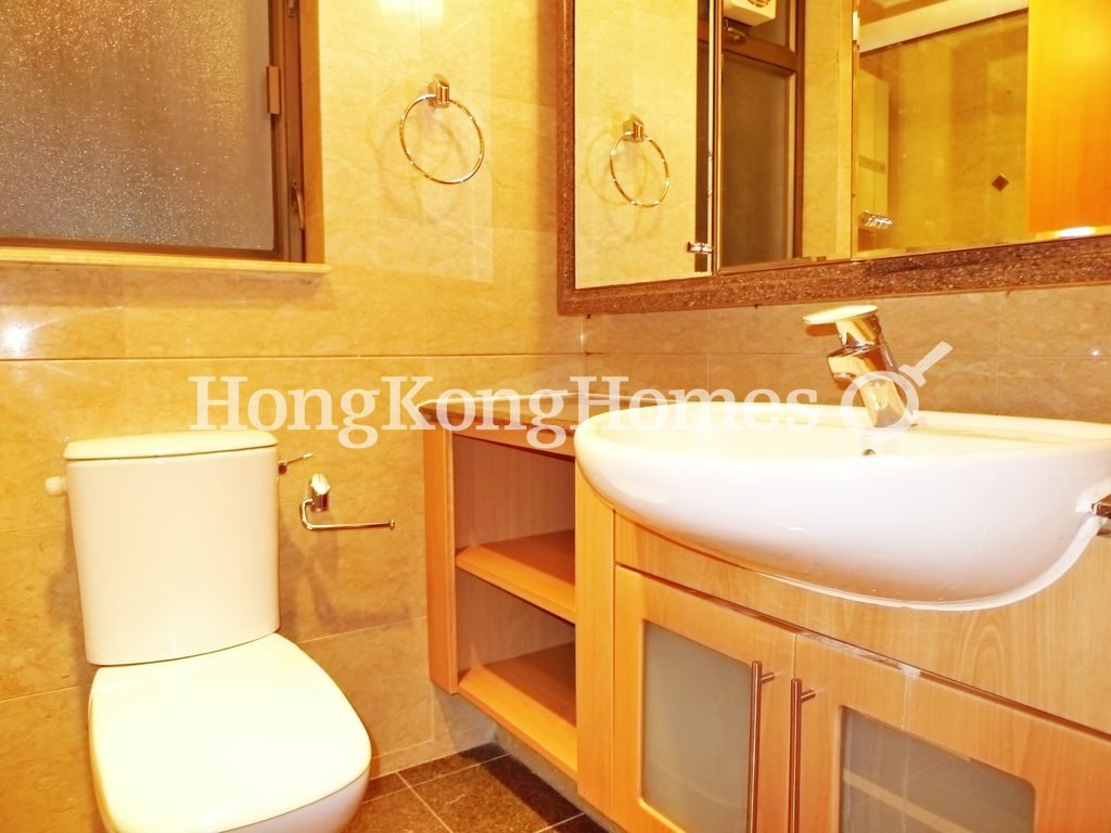 Master Bathroom — The Belcher's - Block 6, Pokfulam