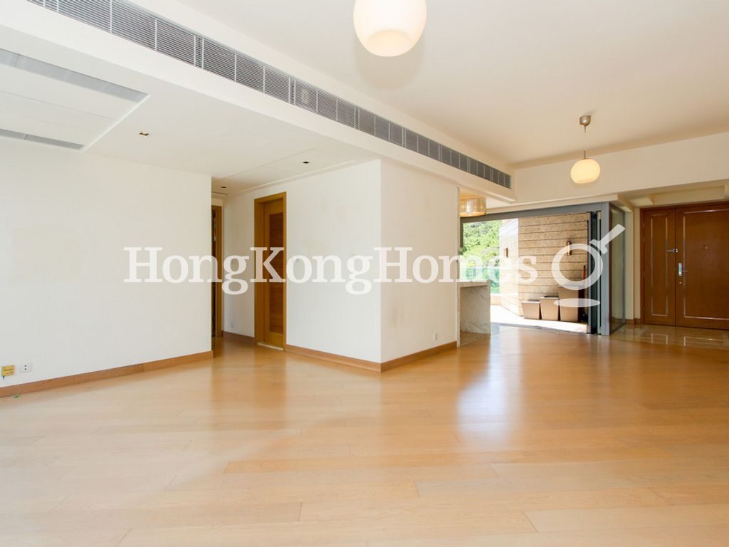 Living and Dining Room — Larvotto - Block 8, Ap Lei Chau