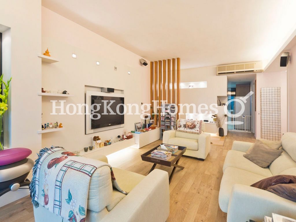 Living Room — Jardine's Lookout Garden Mansion - Block A, Tai Hang