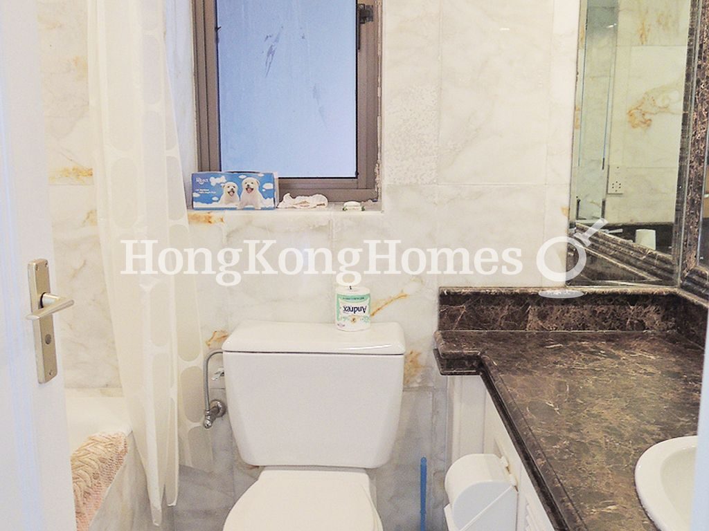 Master Bathroom — Hong Kong Parkview - Tower 03, Repulse Bay