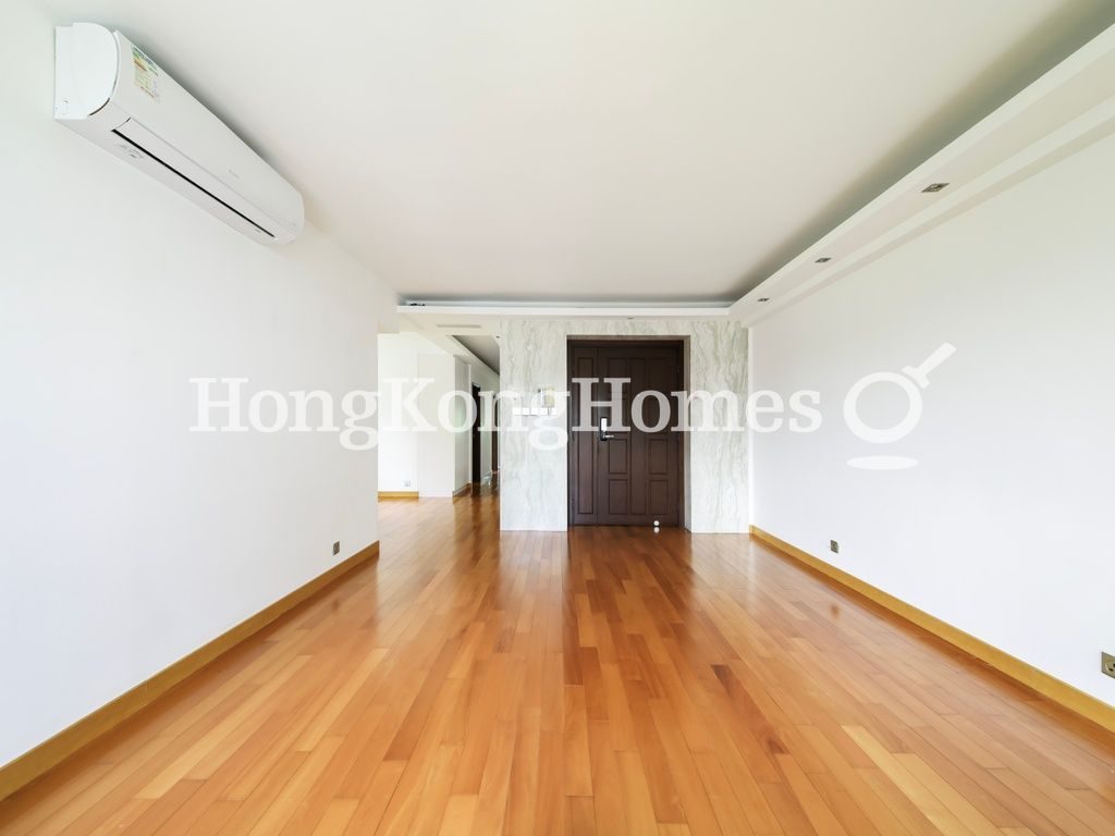 Living and Dining Room — South Bay Towers, Repulse Bay