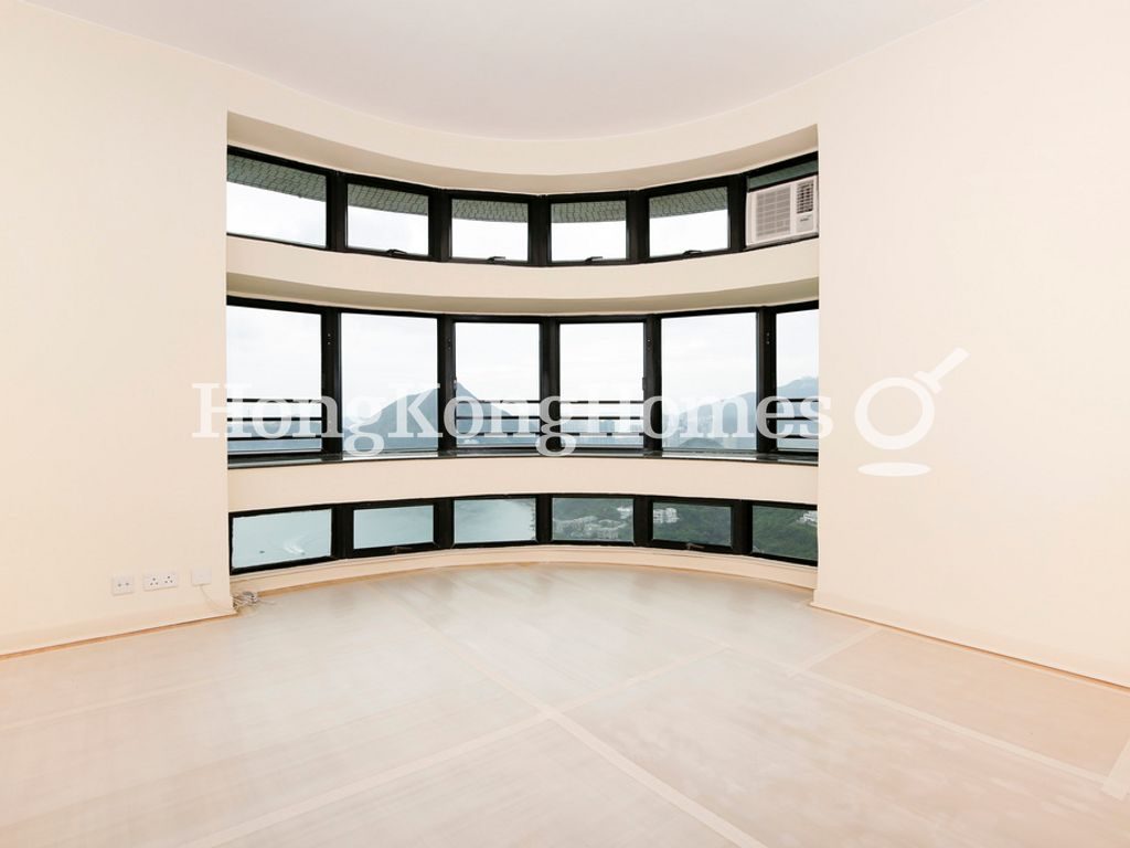 Living and Dining Room — Repulse Bay Road, 37 - Block 01, Repulse Bay