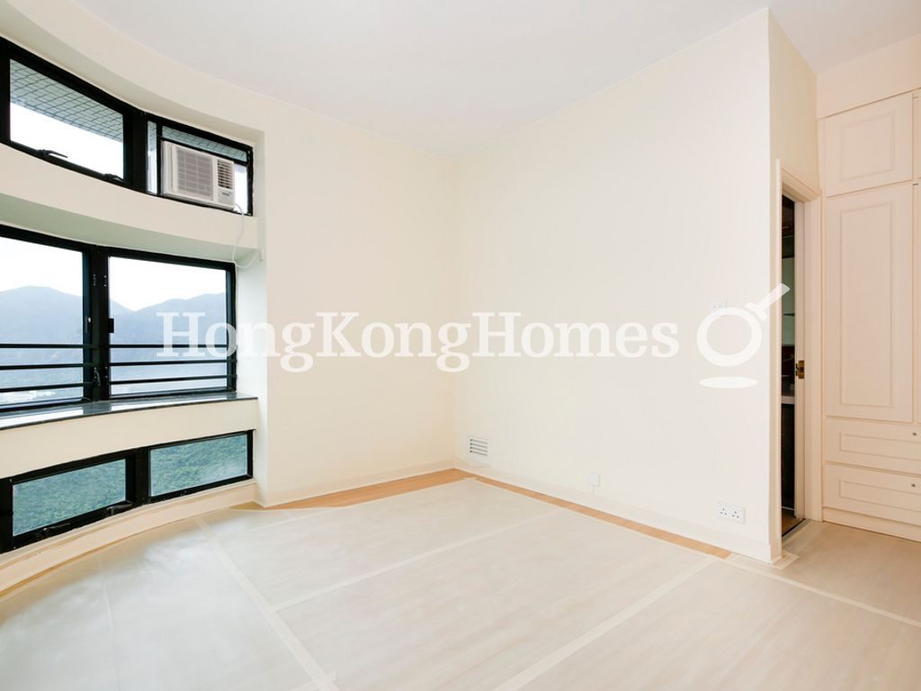 Master Bedroom — Repulse Bay Road, 37 - Block 01, Repulse Bay