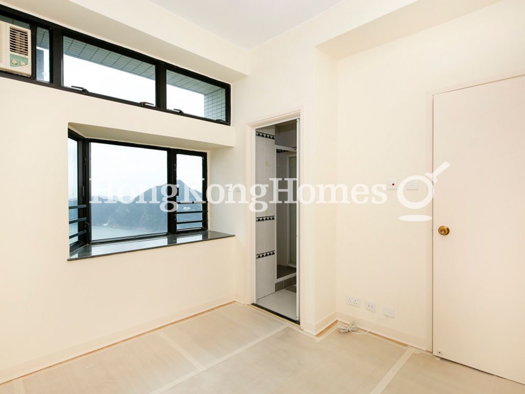 Second Ensuite Bedroom — Repulse Bay Road, 37 - Block 01, Repulse Bay