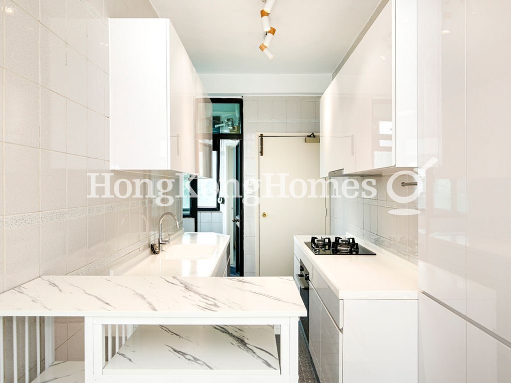 Open Kitchen — Repulse Bay Road, 37 - Block 01, Repulse Bay