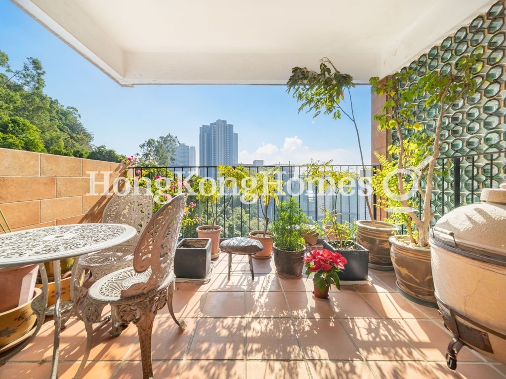 Balcony off Living and Dining Room — Baguio Villa - Block 44, Pokfulam