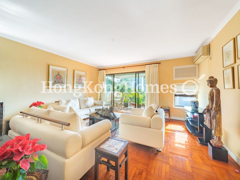 Living and Dining Room — Baguio Villa - Block 44, Pokfulam