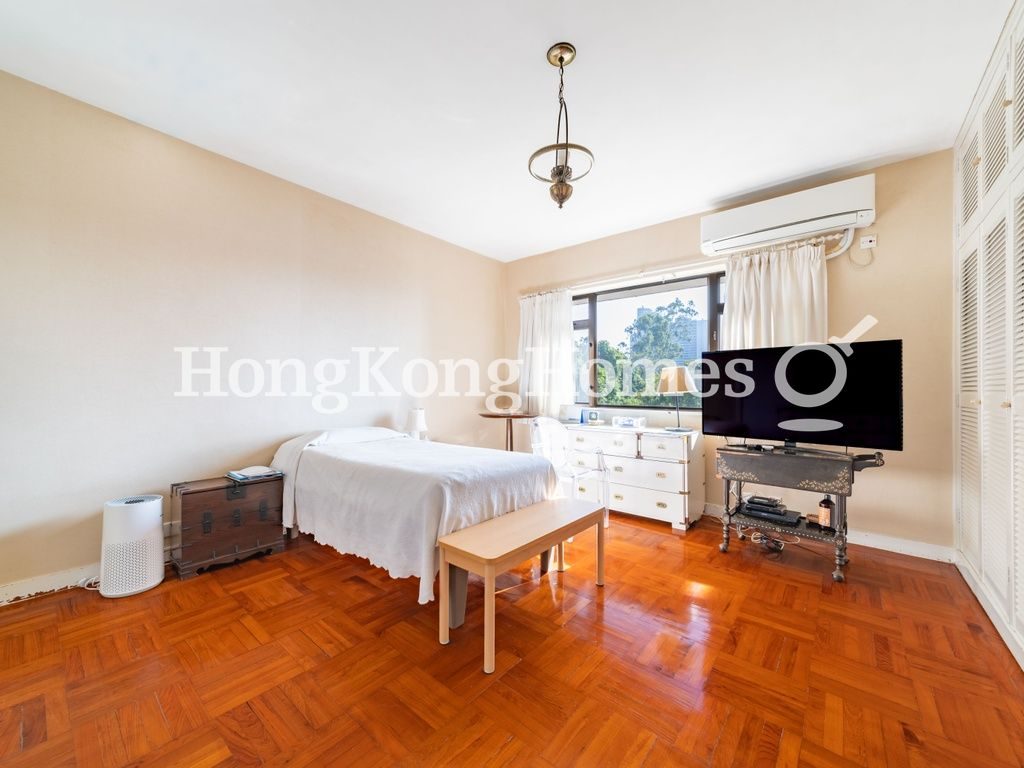 Master Bedroom — Baguio Villa - Block 44, Pokfulam