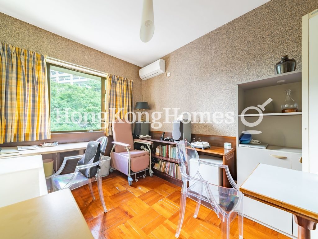 Third Bedroom — Baguio Villa - Block 44, Pokfulam