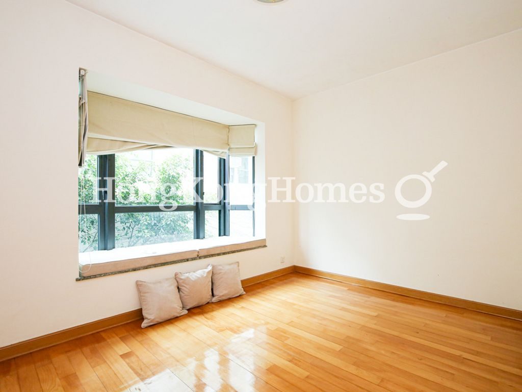 Third Bedroom — La Mer - Block 02, Pokfulam