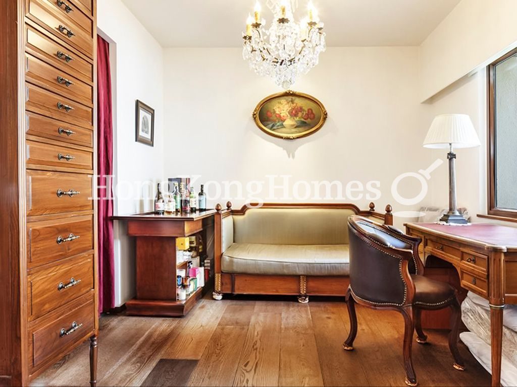 Third Bedroom / Study — Lyttelton Road, 7, Mid-levels West