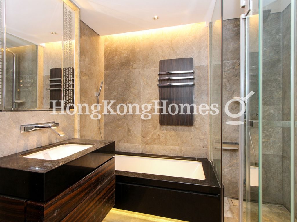 Master Bathroom — Mount Parker Residences, Quarry Bay