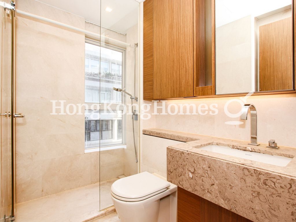 Guest Bathroom — The Altitude, Happy Valley