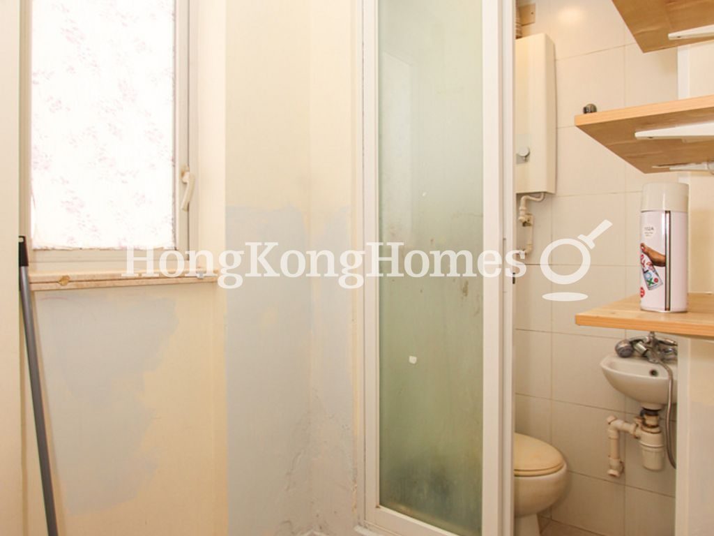 Maid's Room and Washroom — The Altitude, Happy Valley