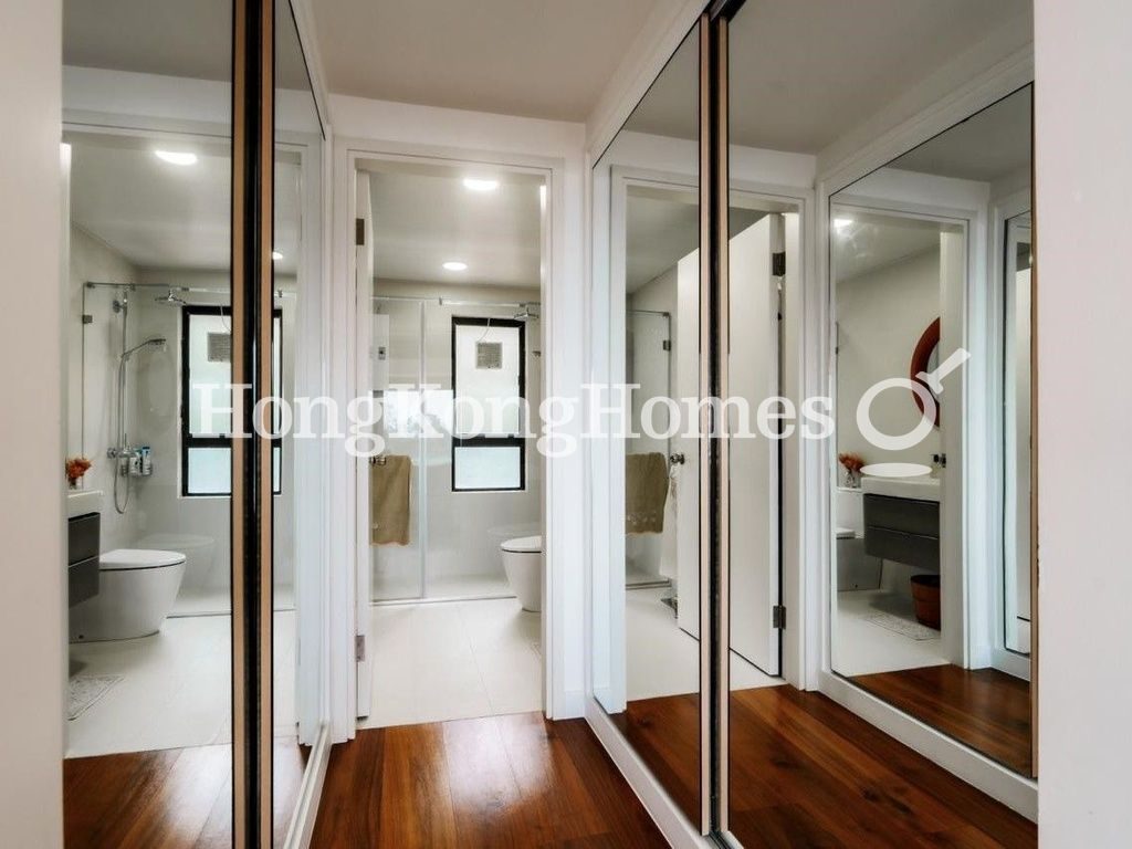 Dressing Area in Master Bedroom — Ruby Court - Block 02, Repulse Bay