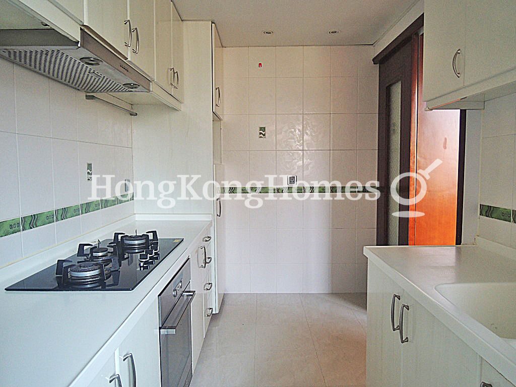 Kitchen — Hong Kong Parkview - Tower 04, Repulse Bay